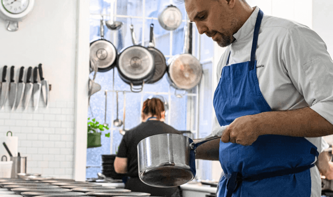 5 der besten Privatkoch-Services in Krefeld – Restaurantqualität zu Hause genießen